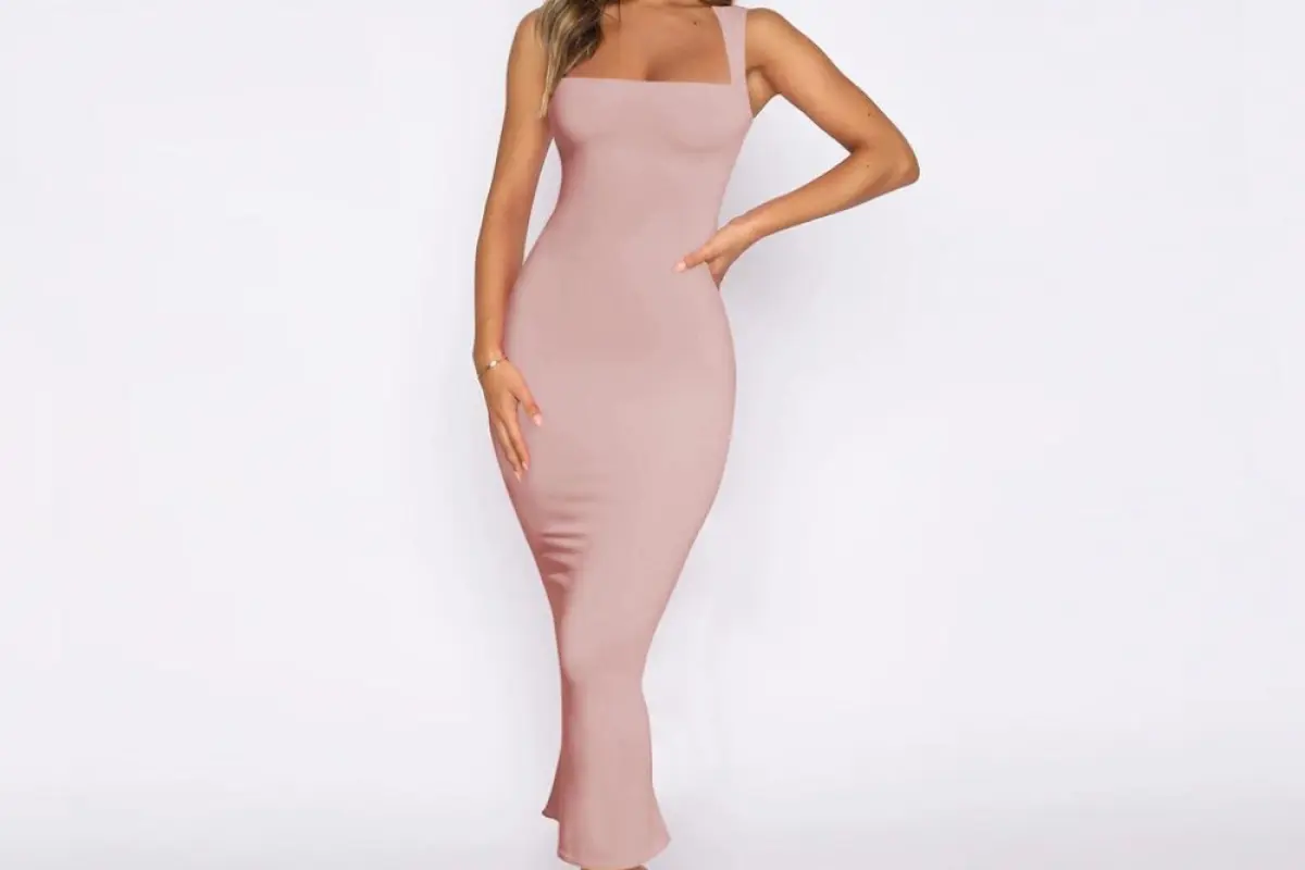 108+ Mẫu đầm body sang trọng khoe đường cong quyến rũ