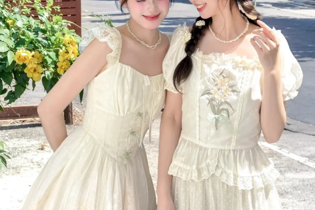 88+ Hình ảnh váy đôi chị em gái cực xinh xắn cho ngày tết