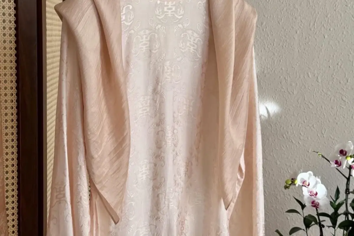 50+ kiểu khăn choàng áo dài đẹp nâng tầm khí chất quý cô