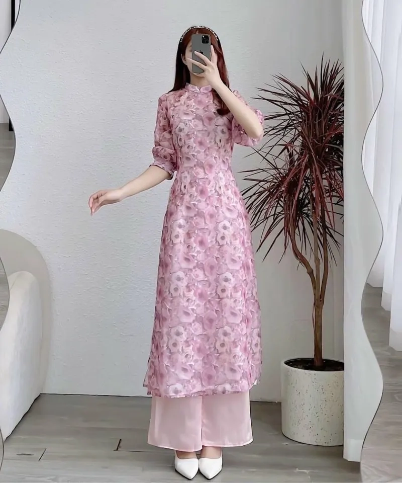 Áo dài 4 tà người lớn thanh lịch và trang nhã