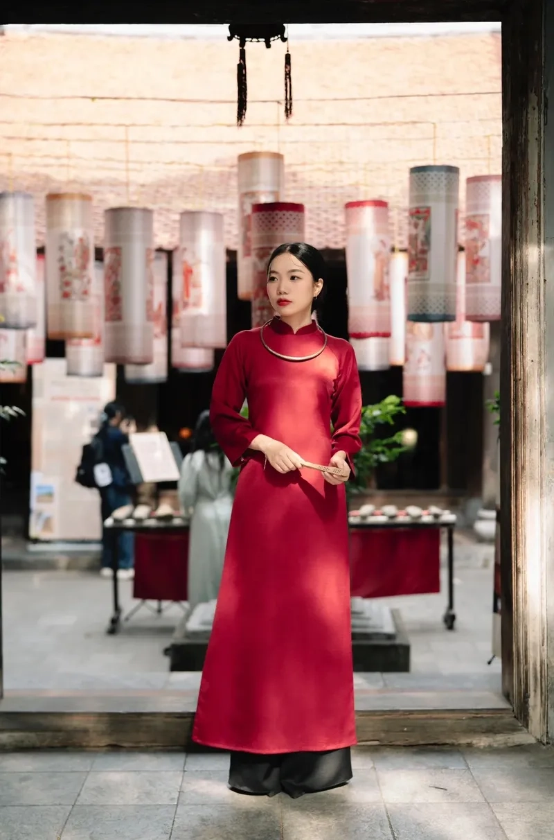 Thiết kế áo dài cách tân hiện đại trẻ trung tinh tế