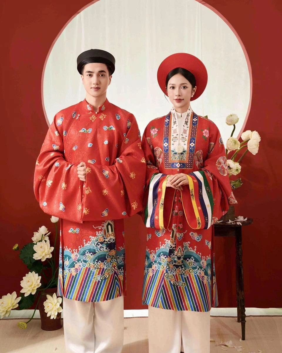 Bộ ảnh cưới áo dài cặp chụp ảnh cưới trong studio phong cách tối giản