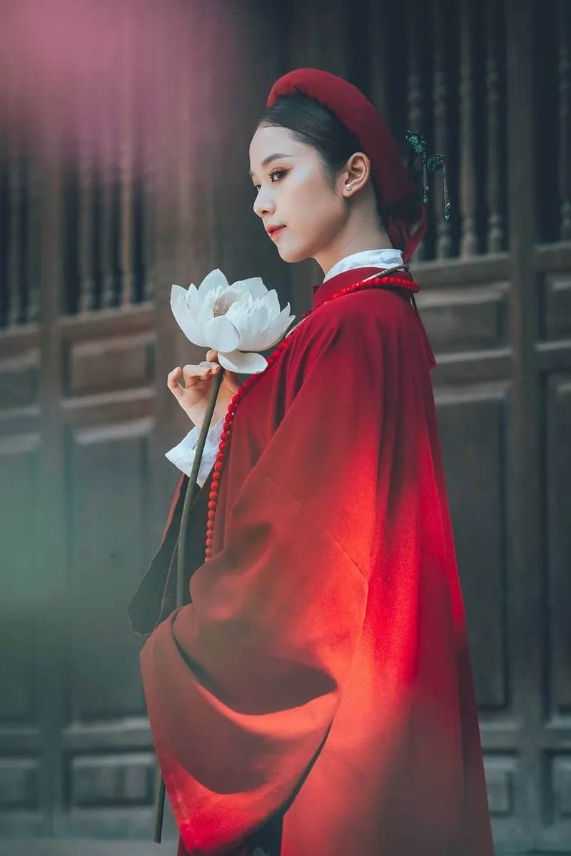 Chi tiết áo dài cổ phục Việt may đo chuẩn dáng