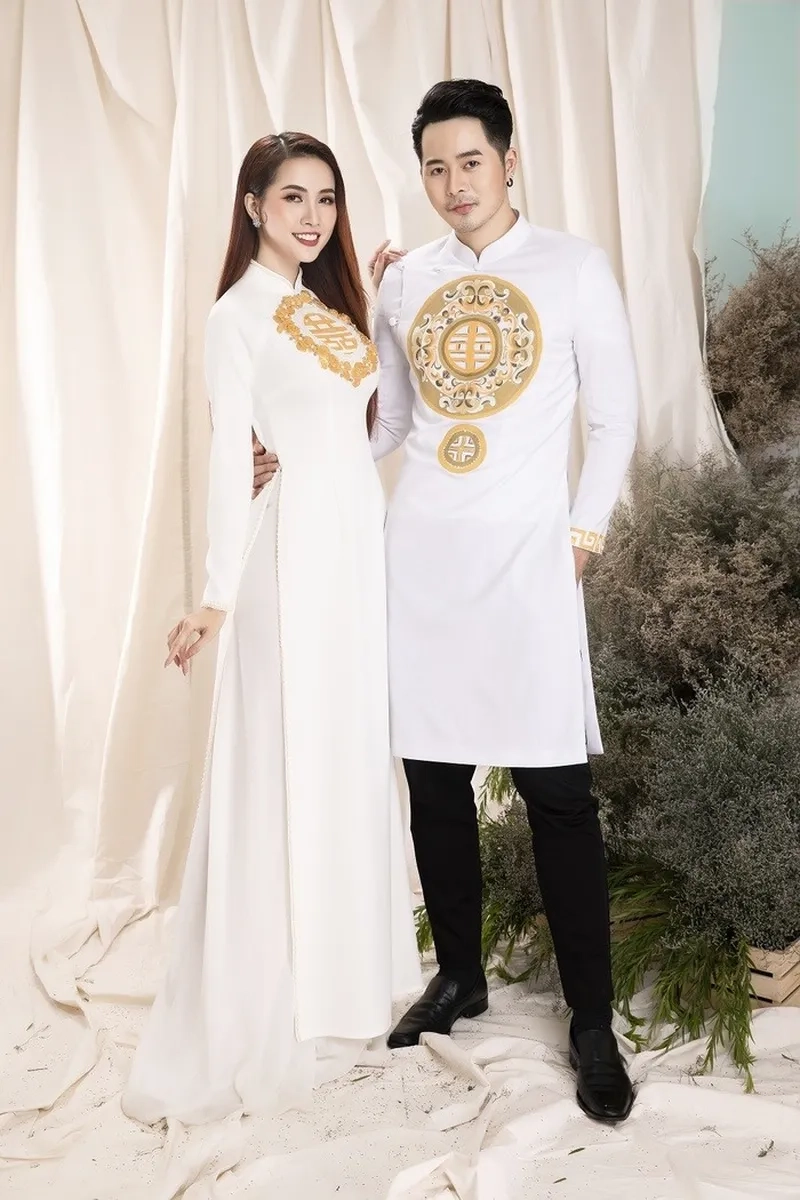 Nghi thức thêm trang trọng với áo dài đôi mặc lễ cưới