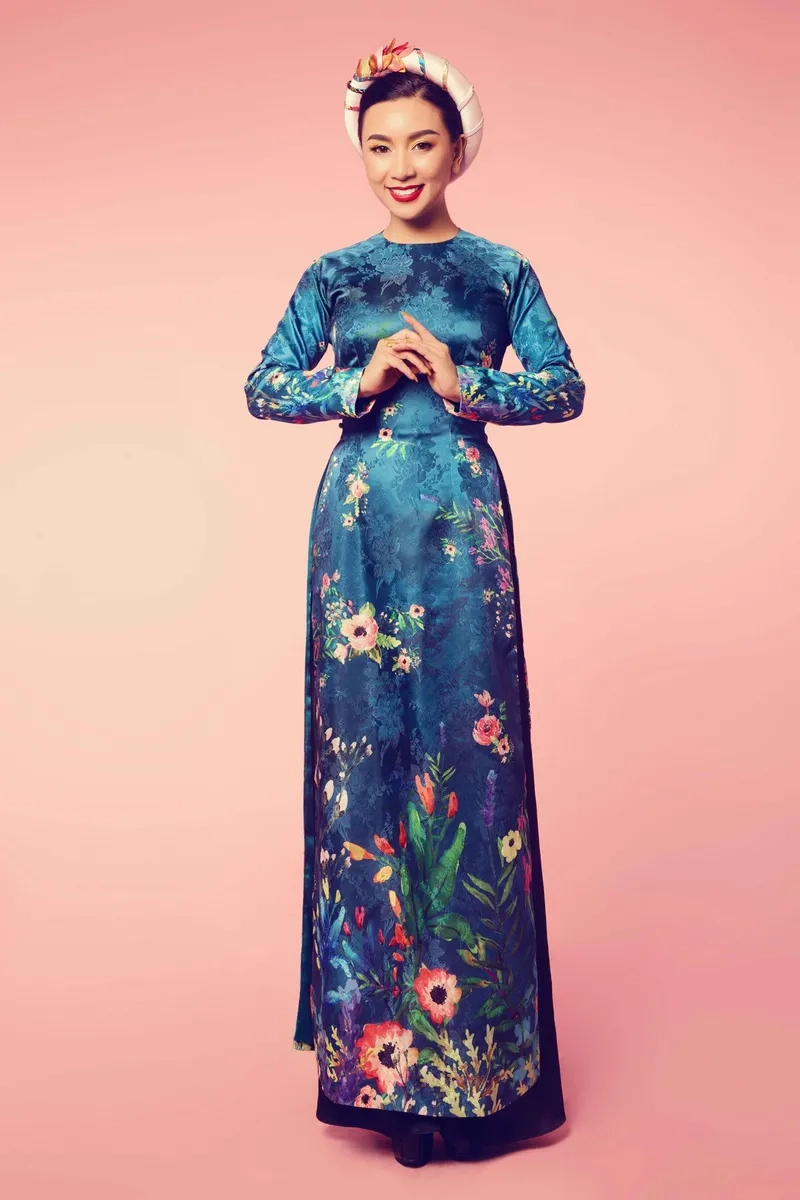 Áo dài gấm nữ đẹp giúp tôn nét duyên dáng