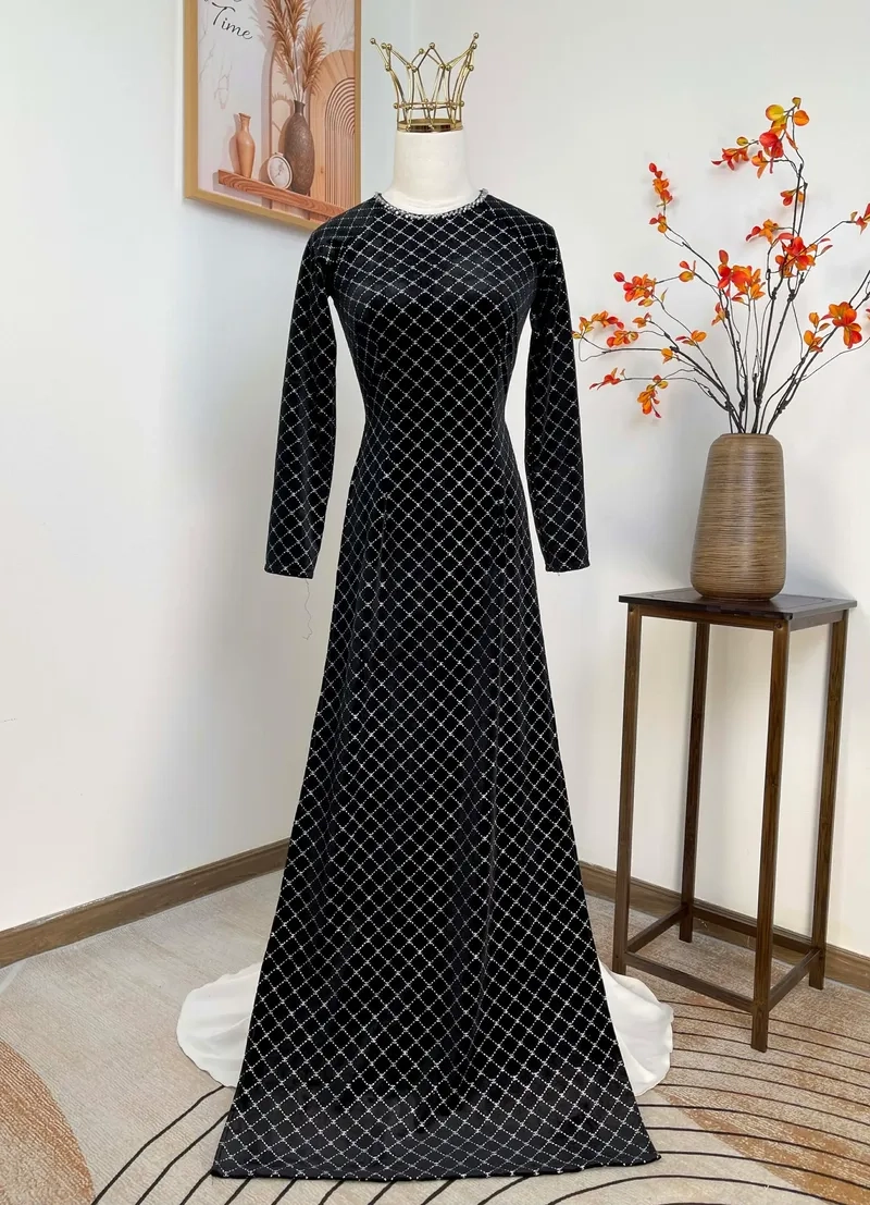 Phong cách mới với áo dài nhung cách tân trẻ trung