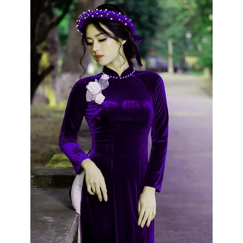 Áo dài nhung đẹp giúp tỏa sáng trong dịp lễ