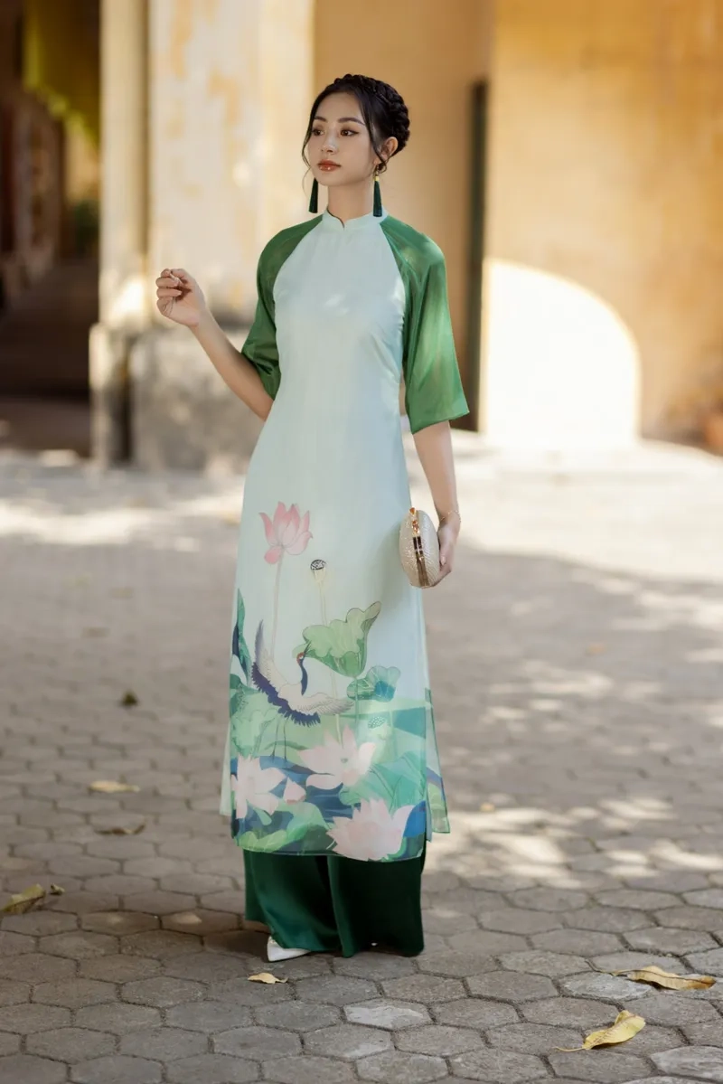 Khung hình nên thơ nhờ áo dài tay lỡ chụp ảnh