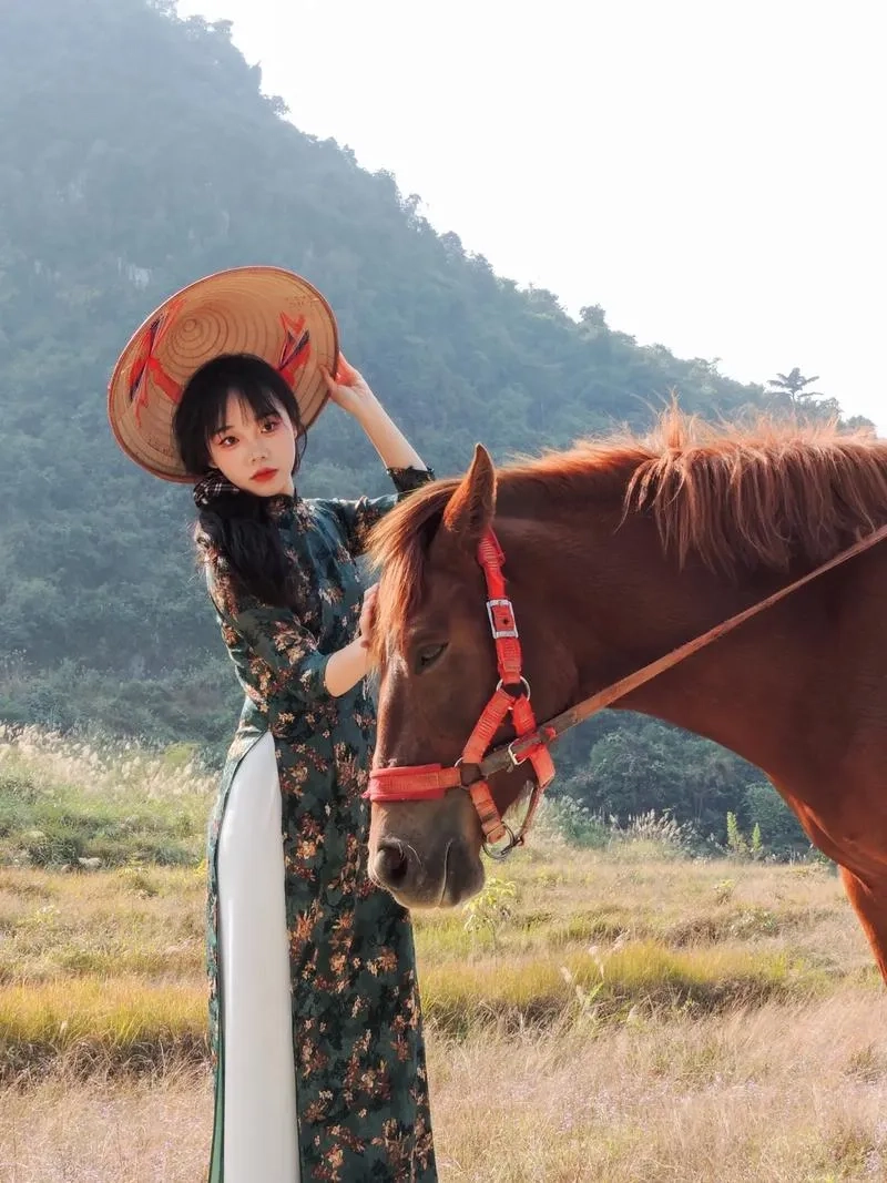 Đẳng cấp áo dài truyền thống cao cấp nổi bật