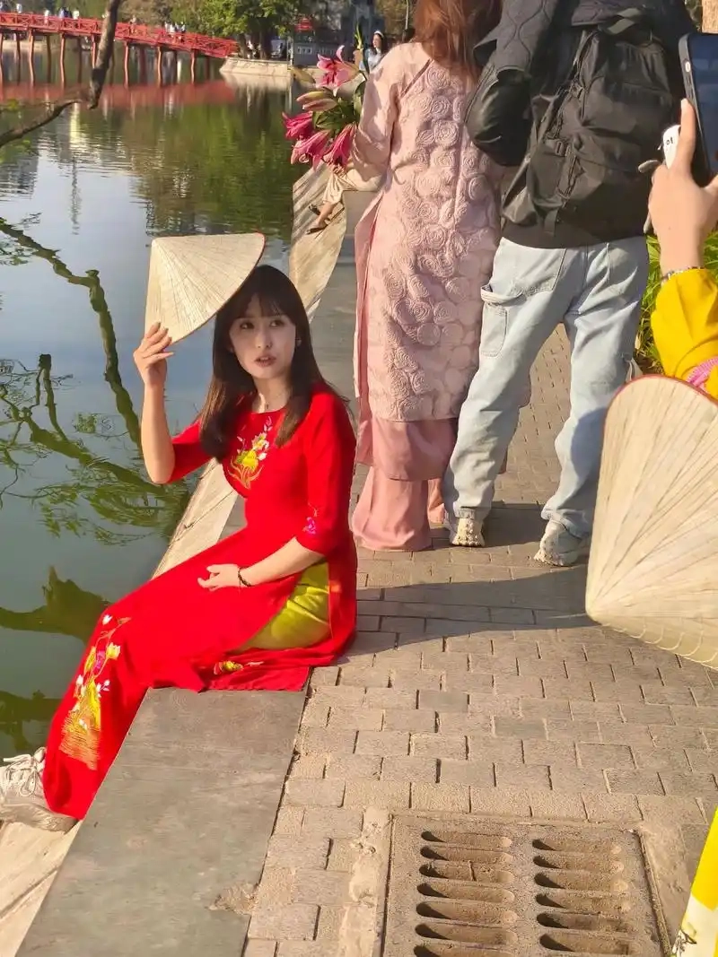 Bộ sưu tập áo dài truyền thống đẹp cuốn hút