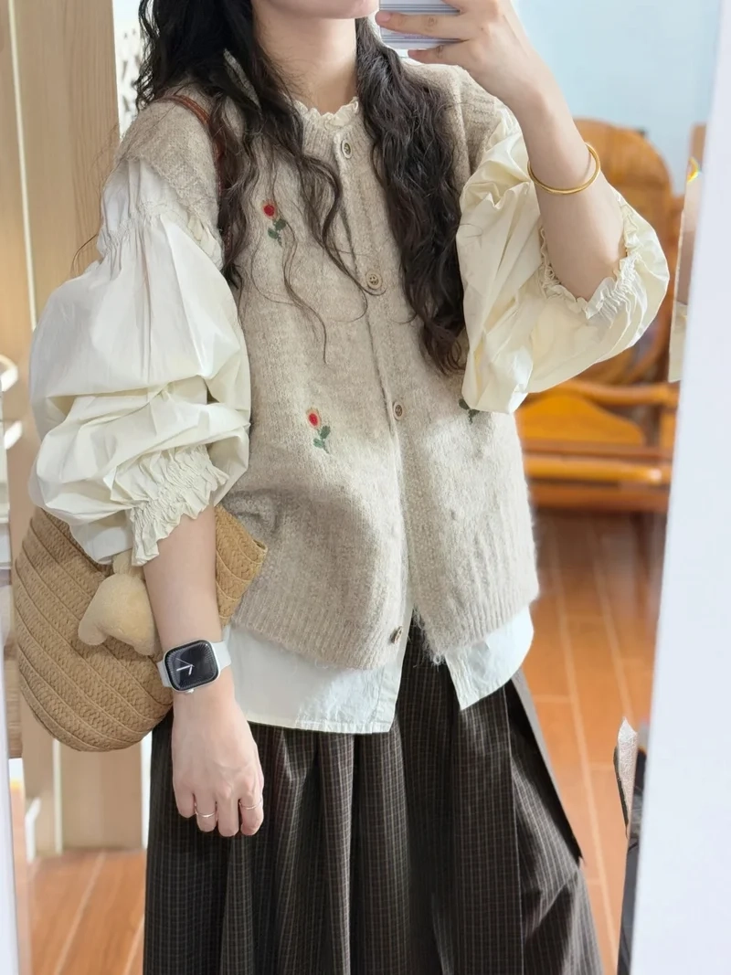 Thêm nét nữ tính với áo gile len nữ