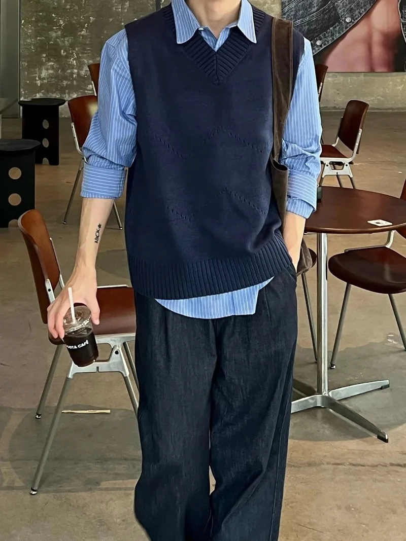 Form đẹp mọi góc nhìn với áo gile len form đẹp