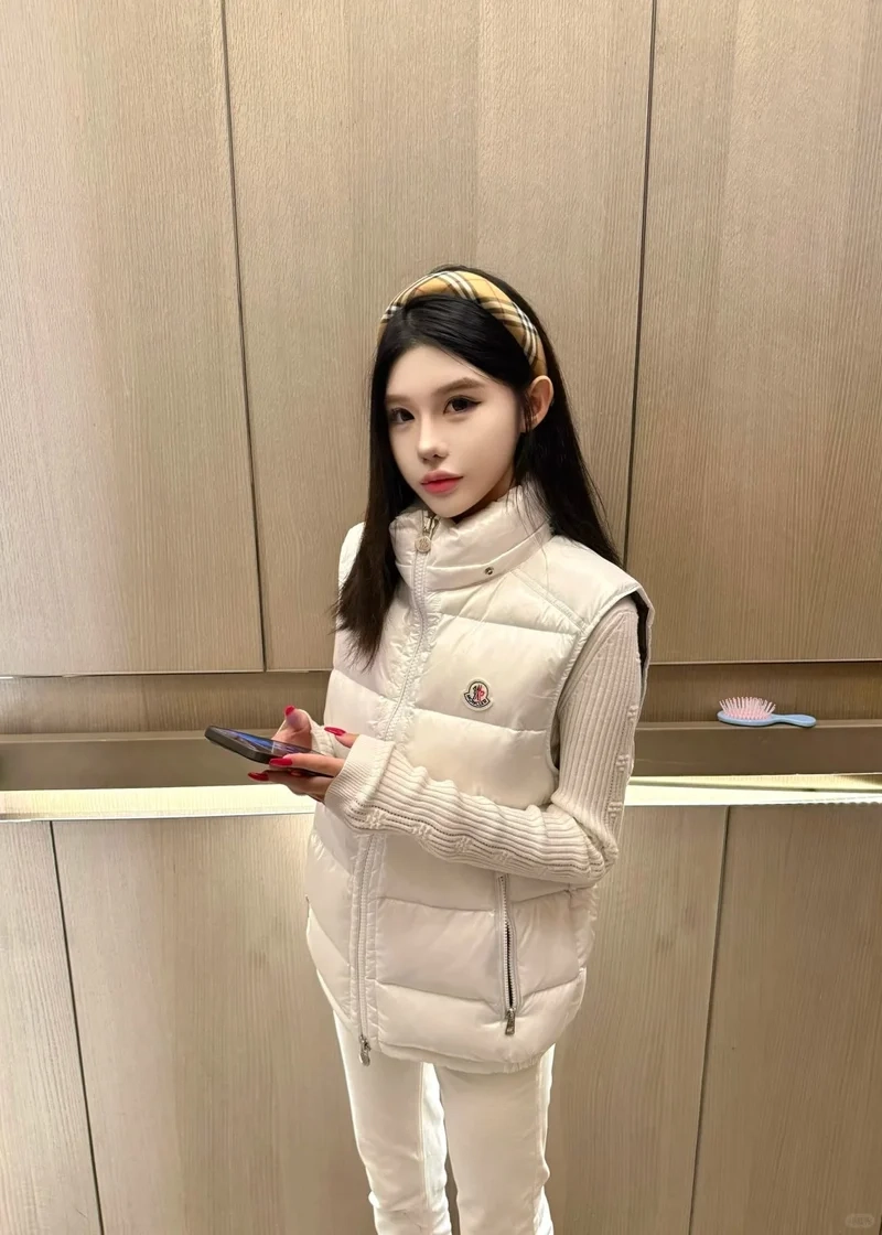 Dễ mix đồ chuẩn trend với áo gile phao dễ phối đồ