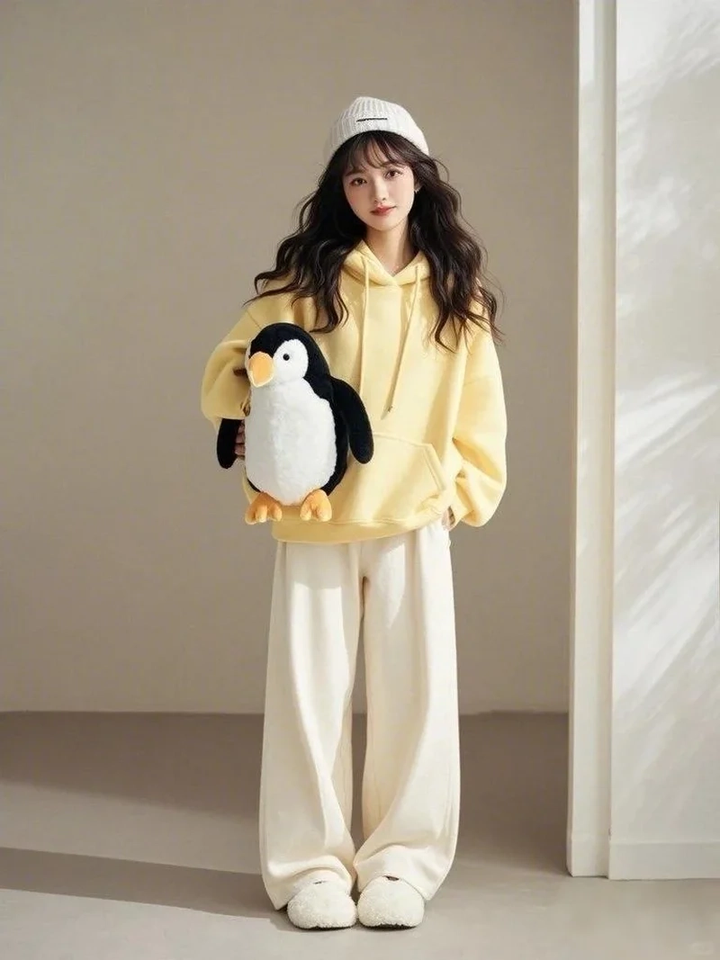 Chuẩn outfit dạo phố cùng áo hoodie form rộng dạo phố