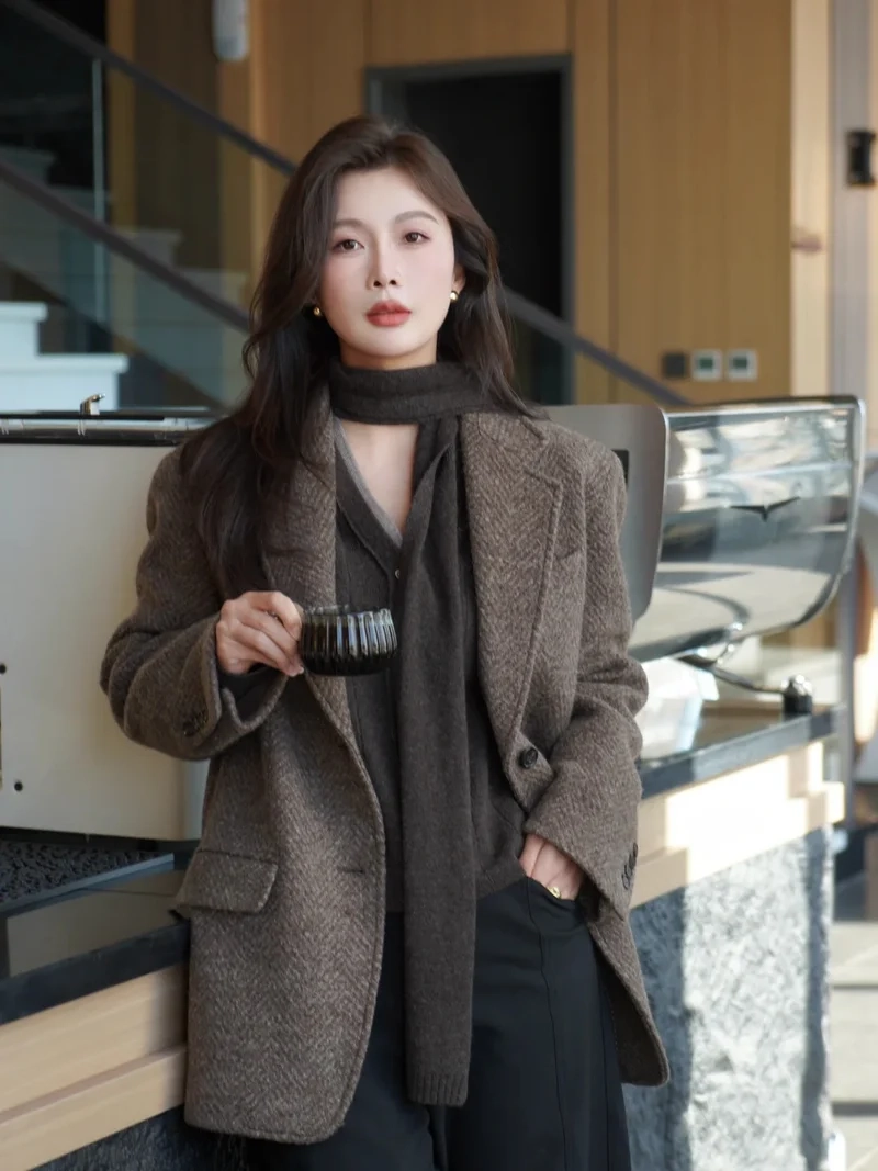 Thêm sang trọng với áo blazer thanh lịch