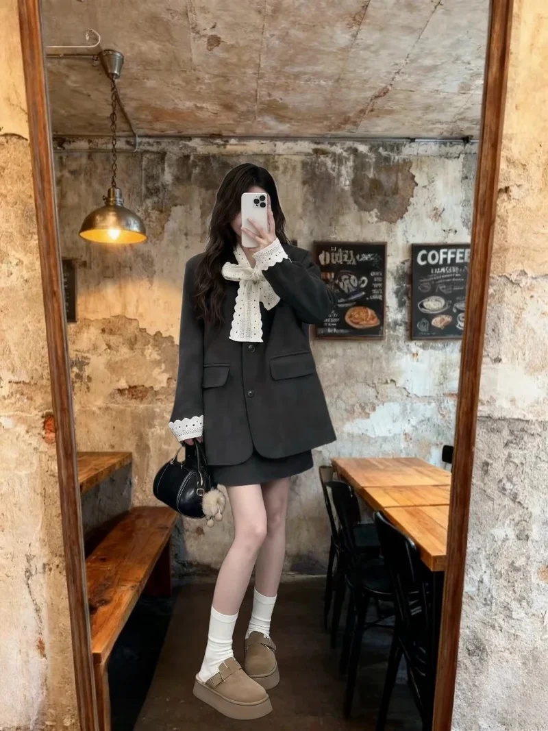 Dễ phối đồ mọi style cùng áo khoác blazer dễ phối