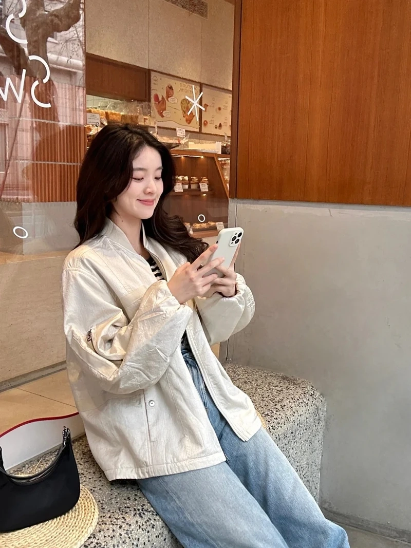 Nhẹ nhàng tinh tế với áo khoác bomber hàn quốc