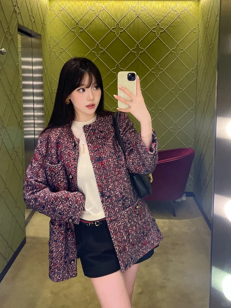 Giữ ấm phong cách với áo khoác tweed mùa lạnh