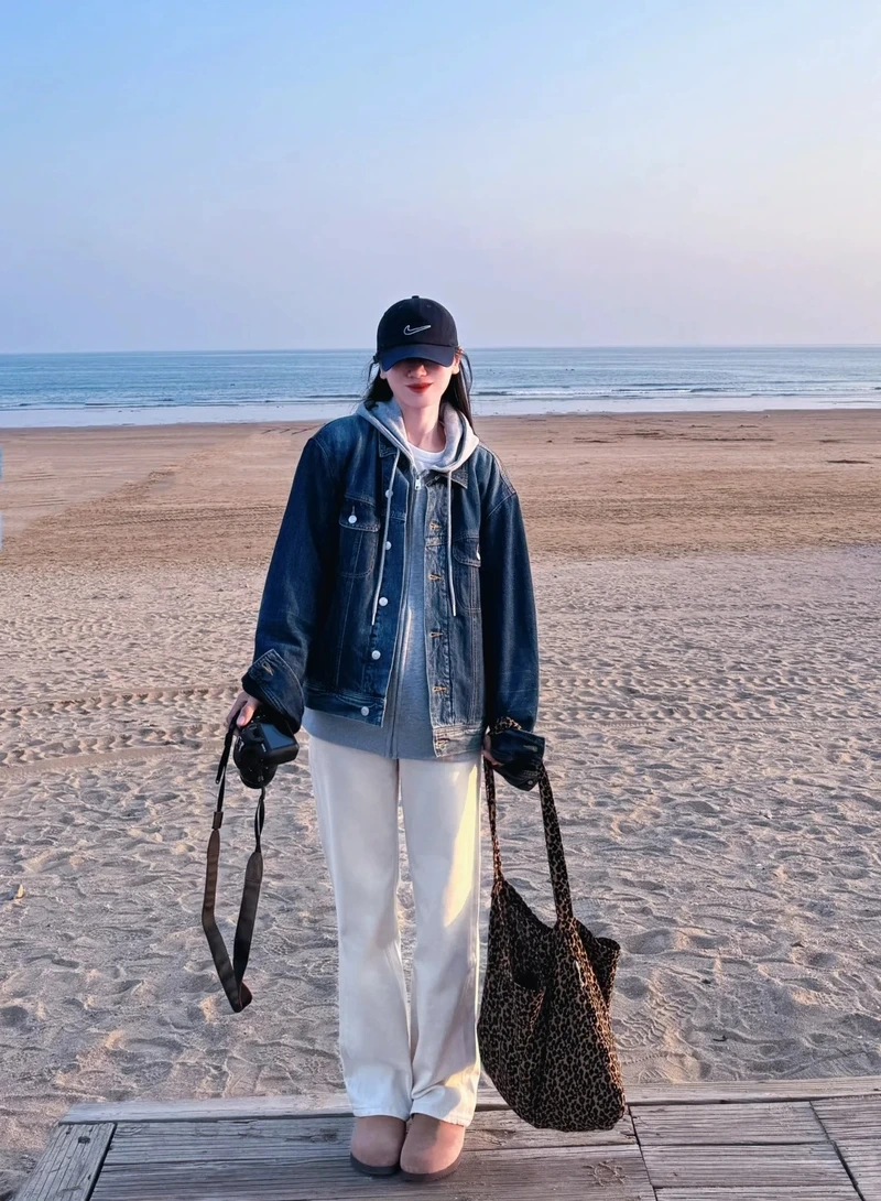 Áo khoác denim là item dạo phố như thế nào?