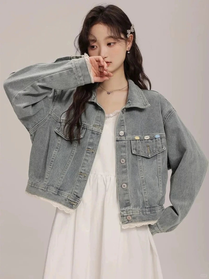 Lên hình ấn tượng với áo khoác denim chụp lookbook