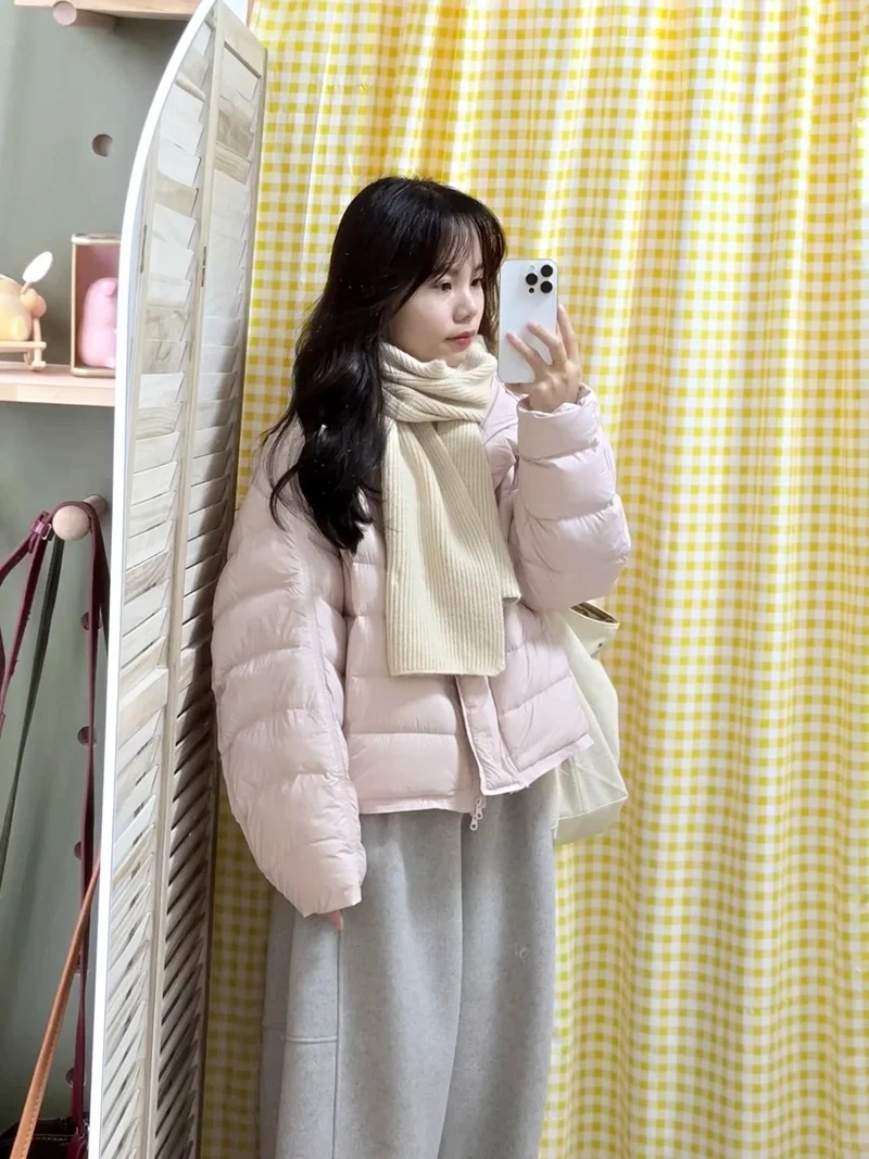 Dáng cơ bản dễ mặc với áo phao nhẹ dáng basic