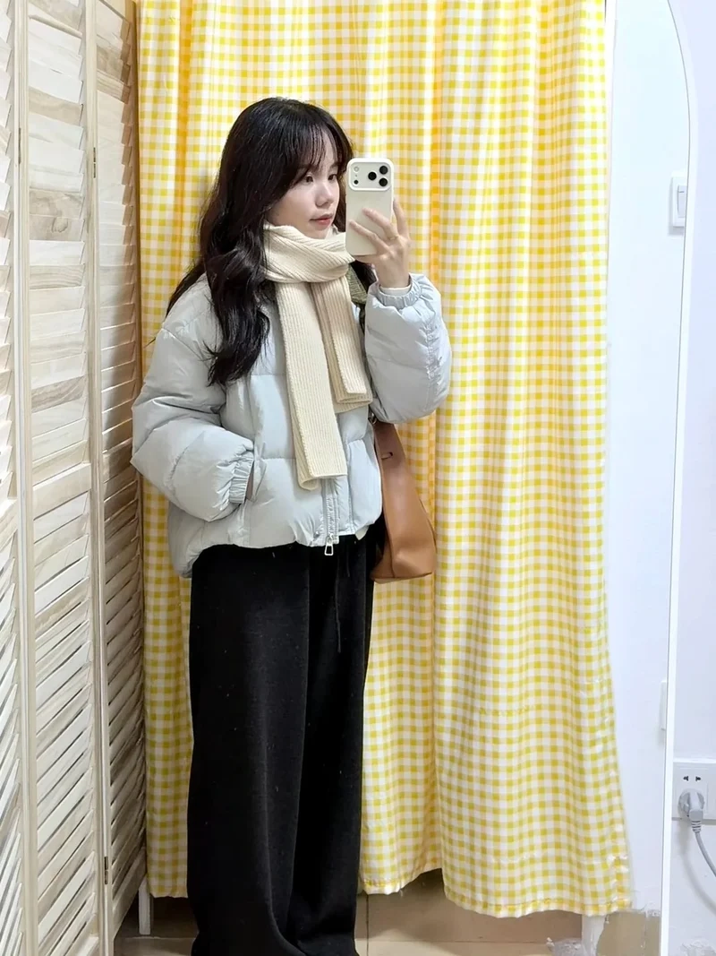 Tối giản nhưng nổi bật với áo phao nhẹ phong cách tối giản