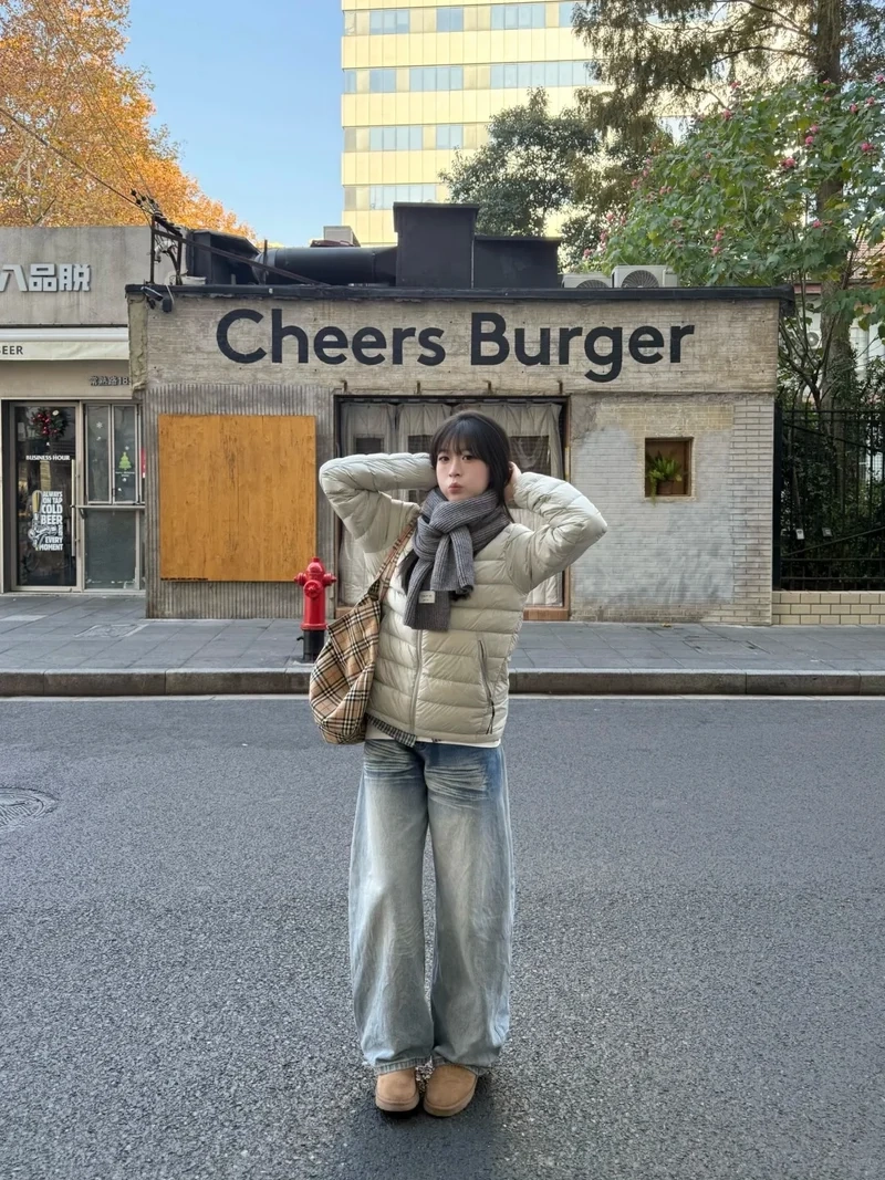 Chụp ảnh sống ảo với áo phao nhẹ chụp ảnh