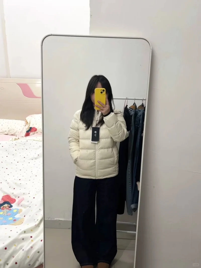 Ảnh đẹp chuẩn trend với áo khoác phao nhẹ ảnh đẹp