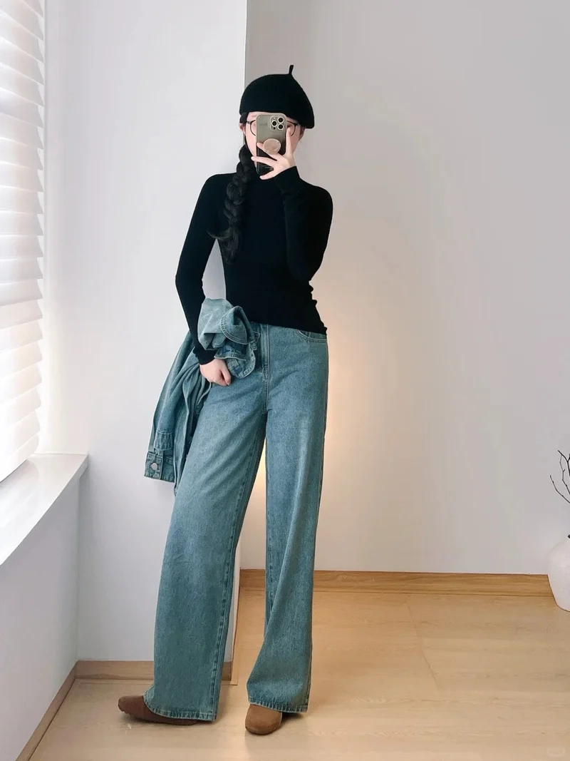 Outfit sống ảo cực xinh với áo len tăm mỏng chụp ảnh