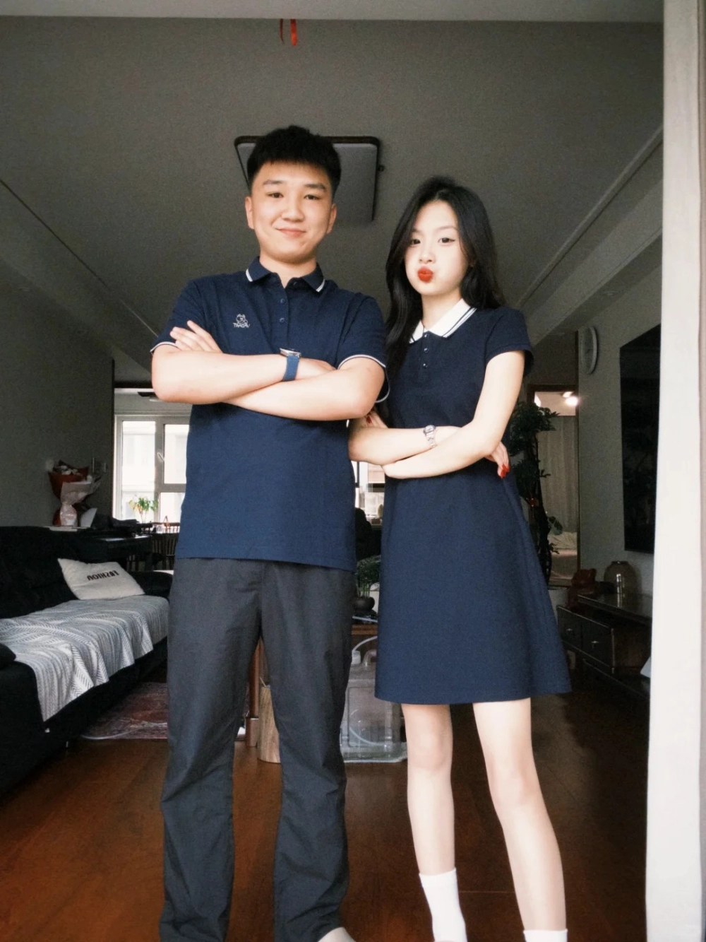 Áo polo cặp thêu hình linh vật ý nghĩa