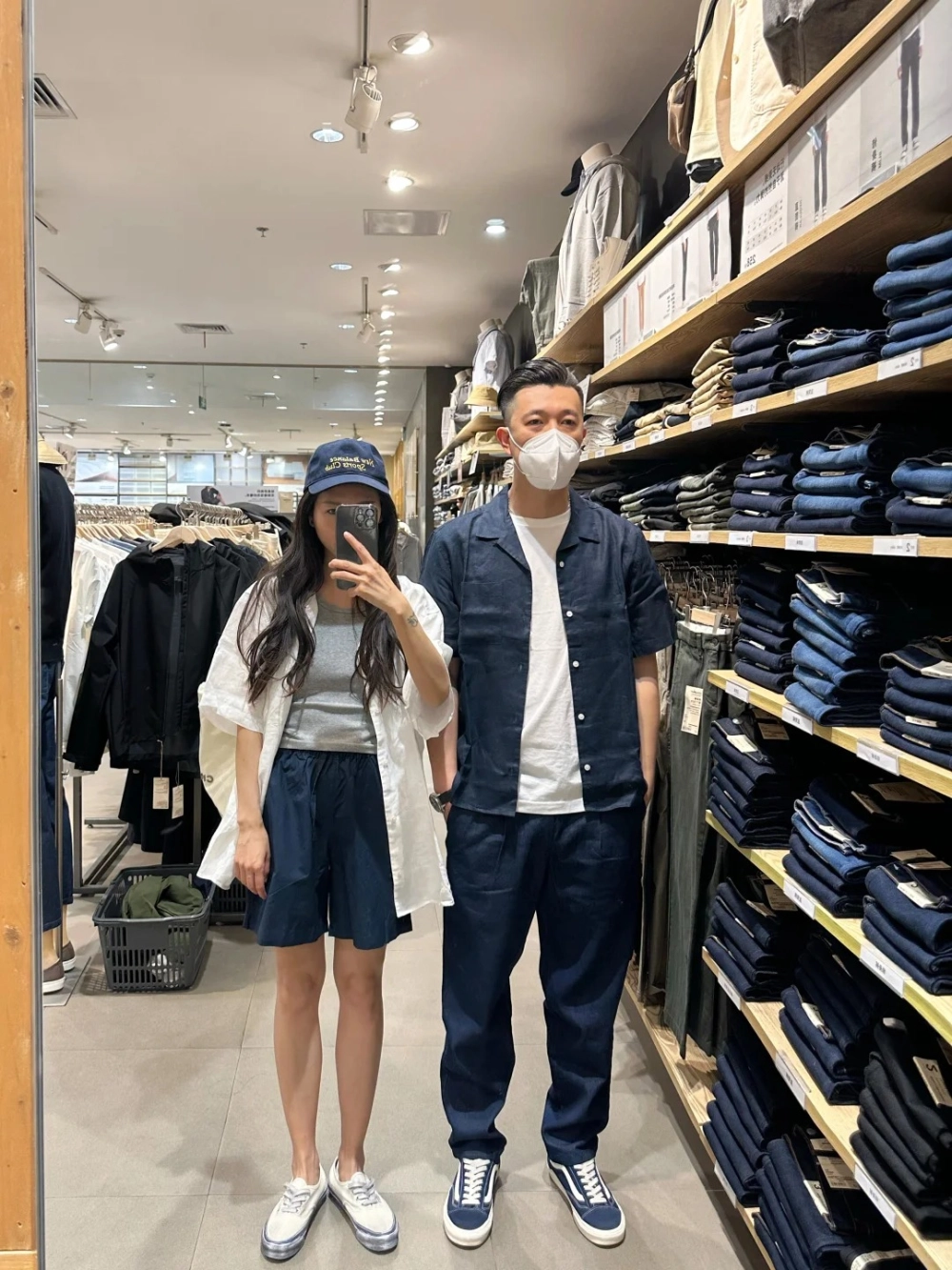 Áo sơ mi cặp vải đũi mát mẻ tone màu trung tính