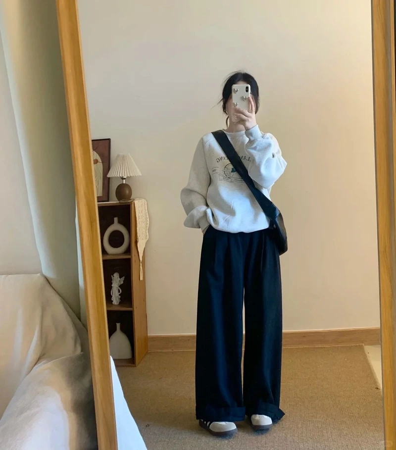 Phong cách trẻ trung cùng áo sweater nữ