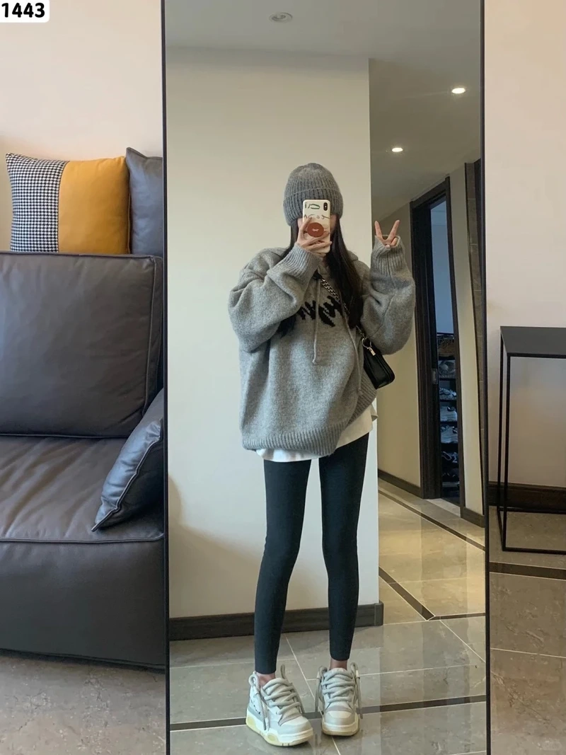Mềm mại ấm áp nhờ áo sweater chất nỉ