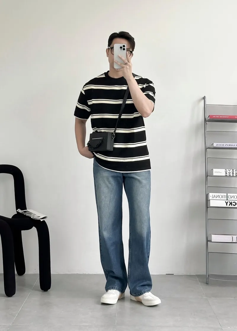 Cách phối đồ đi học với áo thun trẻ