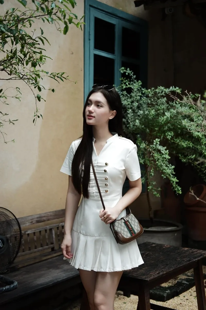 Gu phối đồ đi tiệc tất niên rạng rỡ