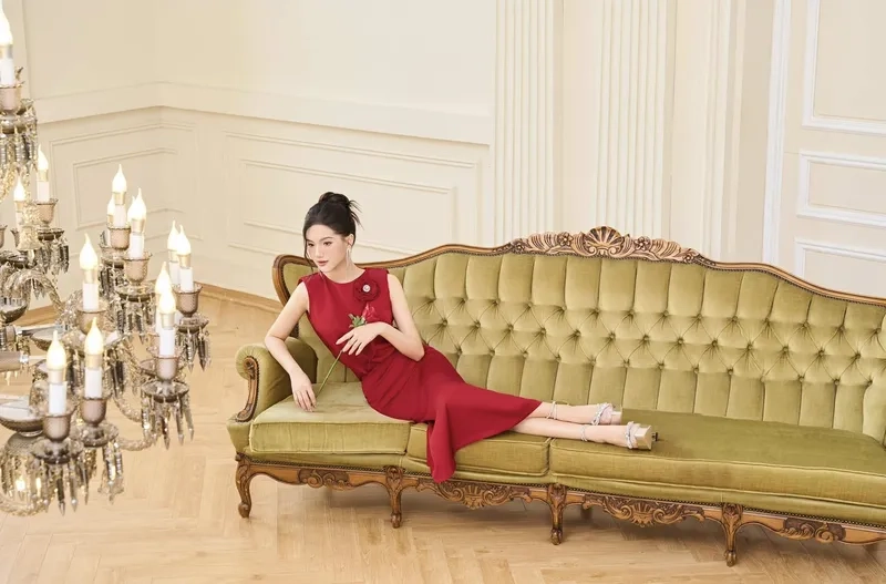 Bộ trang sức dự tiệc lấp lánh