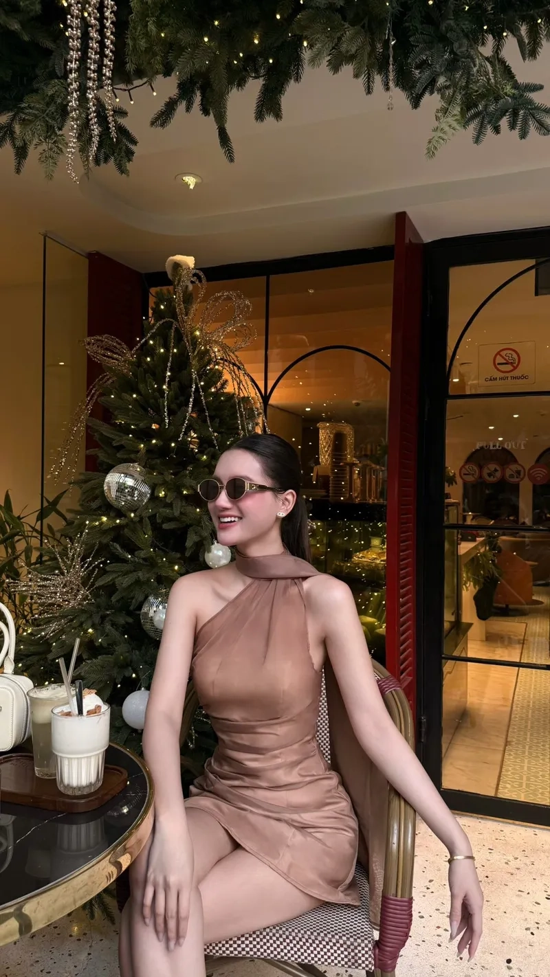 Mẹo phối đồ đi tiệc cho người béo