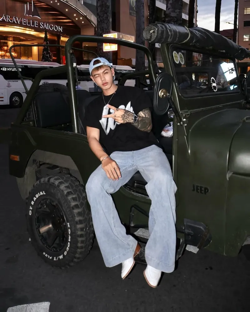 Hướng dẫn phối đồ nam học sinh trẻ