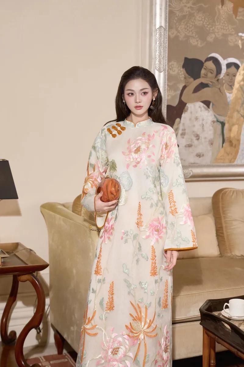 Set phối đồ truyền thống chụp ảnh sen