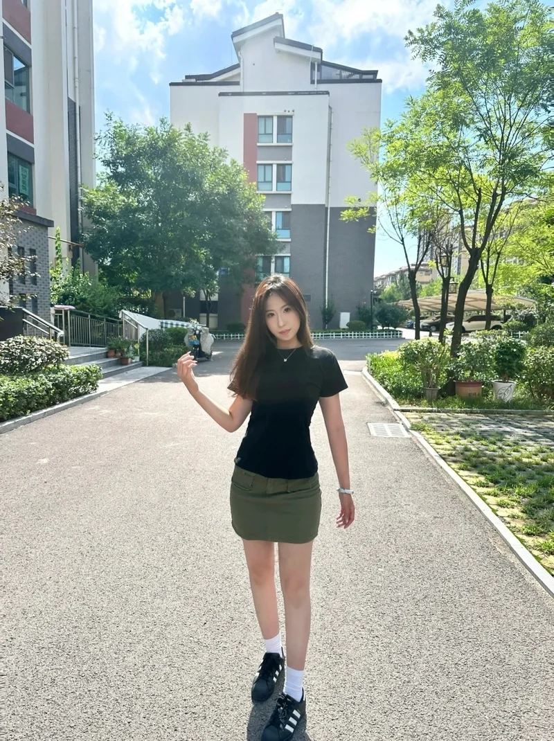 Luôn hợp trend cùng chân váy chữ A thời trang