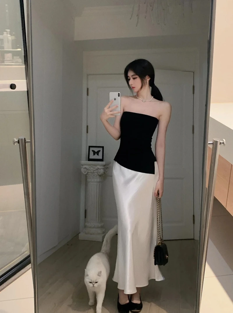 Gợi ý mix match cùng chân váy lụa phối đồ