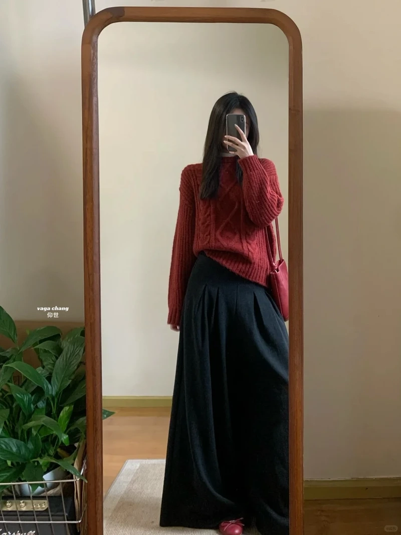 Thanh thoát dịu dàng cùng chân váy xòe dài