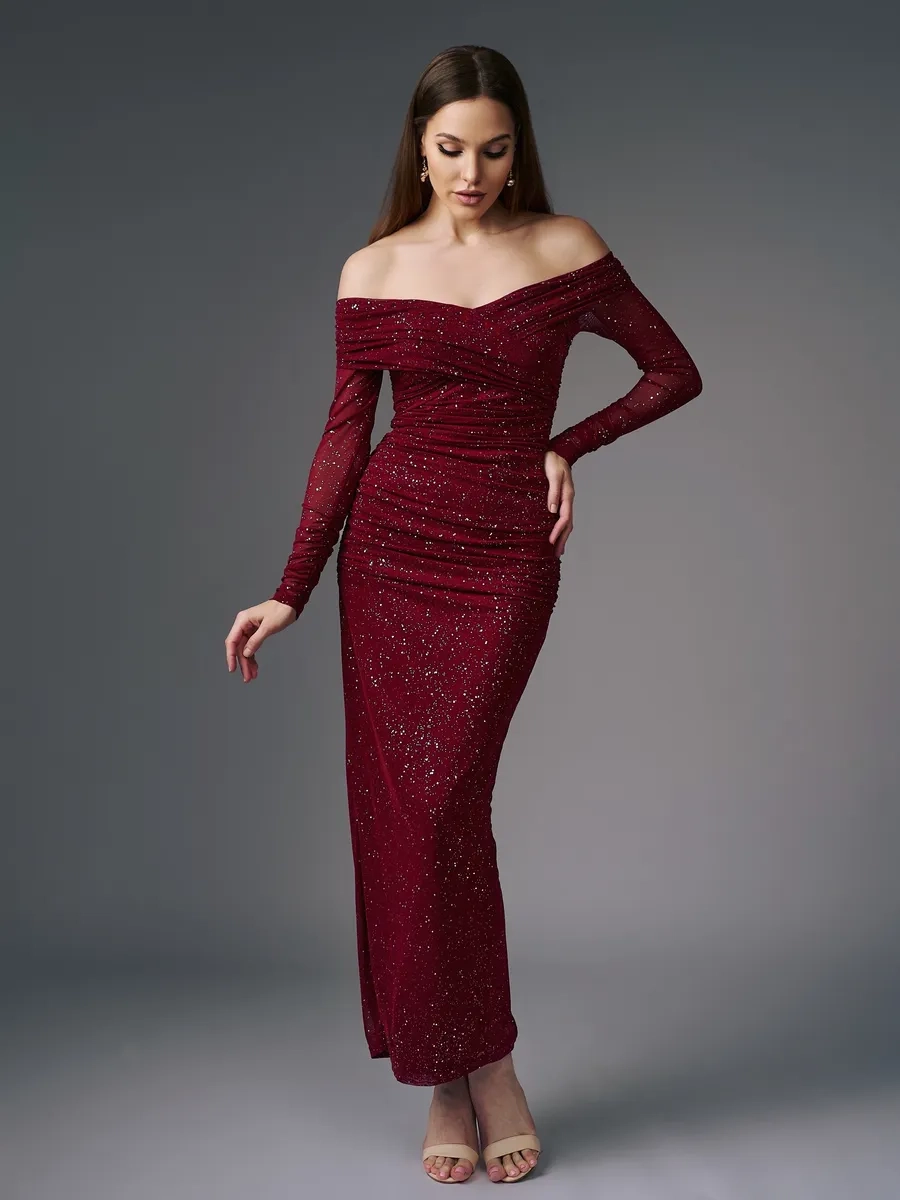 Đầm thiết kế tôn dáng giúp nàng tự tin nổi bật