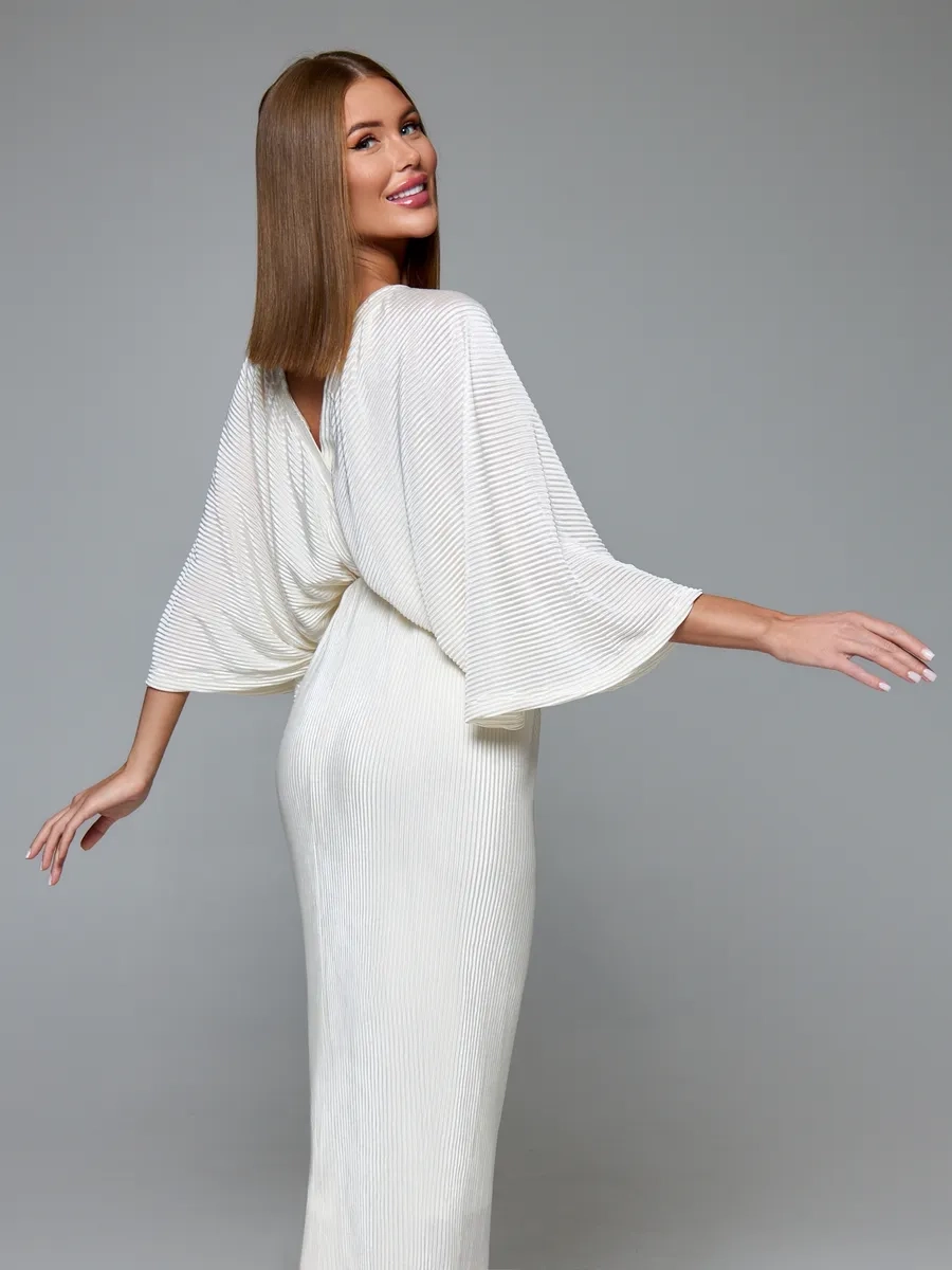 Mẫu váy ôm tôn dáng cho vẻ đẹp thanh lịch