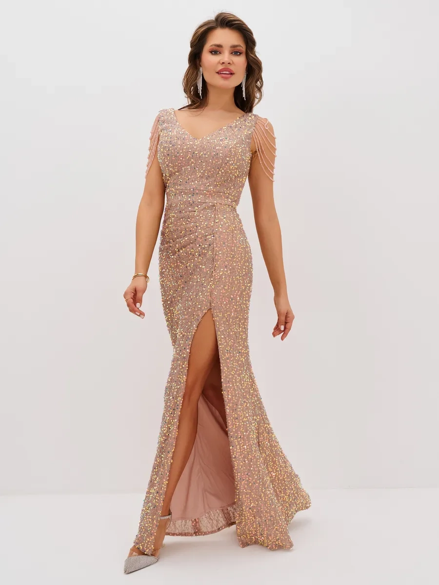 Đầm thiết kế quyến rũ sang trọng đầy cuốn hút