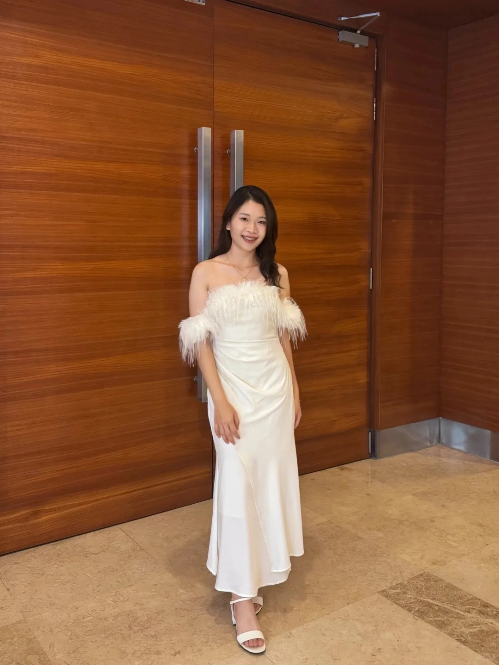 Đầm dự tiệc cưới sang chảnh cho nàng tự tin