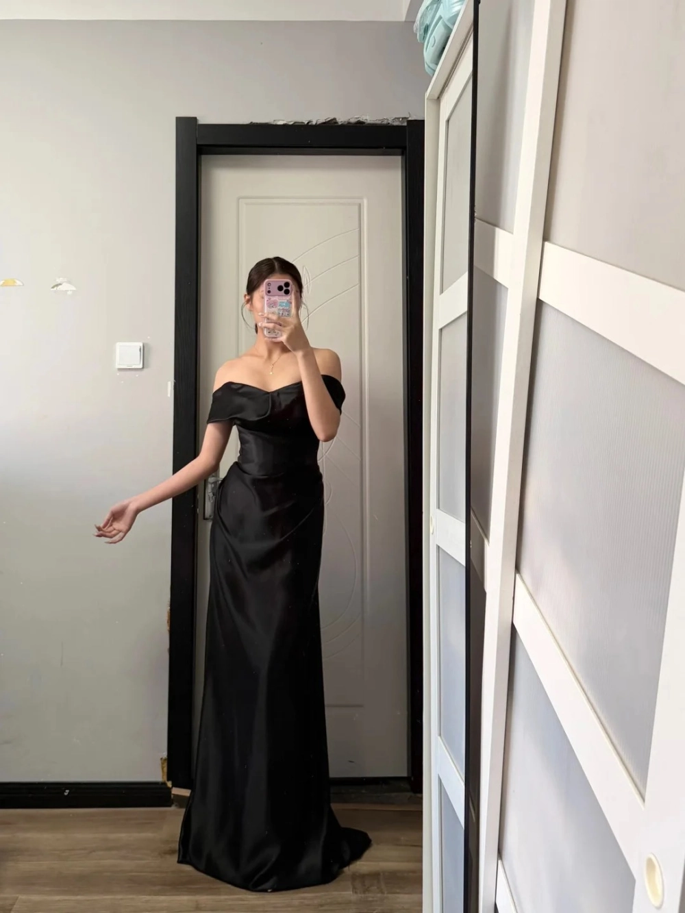 Đầm đi tiệc cưới mới nhất bắt nhịp xu hướng