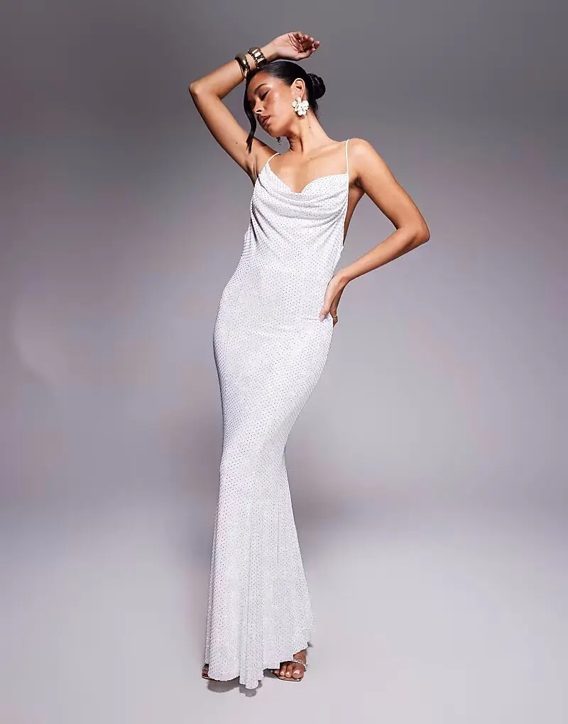 Mẫu váy đuôi cá mới nhất chinh phục phái đẹp