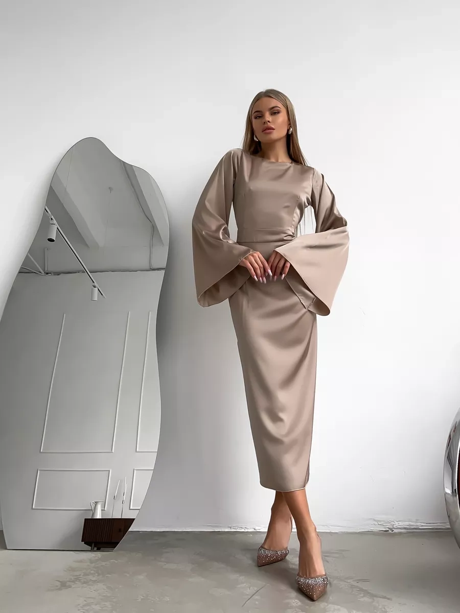 Đầm lụa dự tiệc sang trọng tỏa sáng kiêu sa