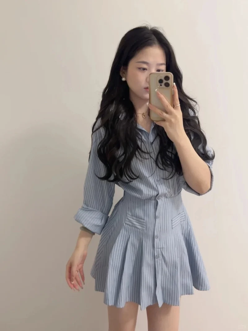 Street style nổi bật cùng đầm sơ mi street style